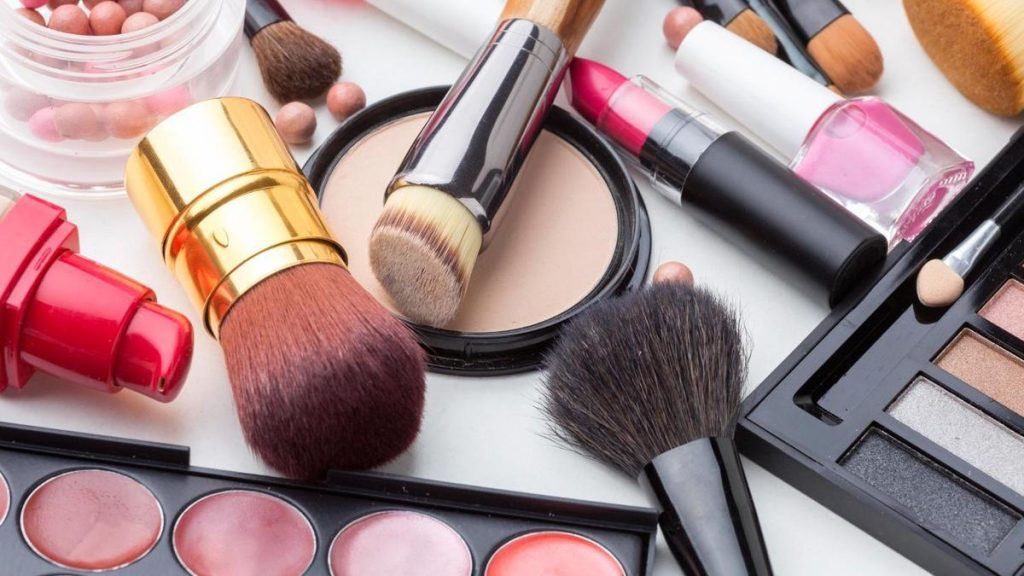 Пакувальник косметики