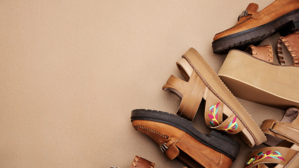 Пакувальник взуття на склад