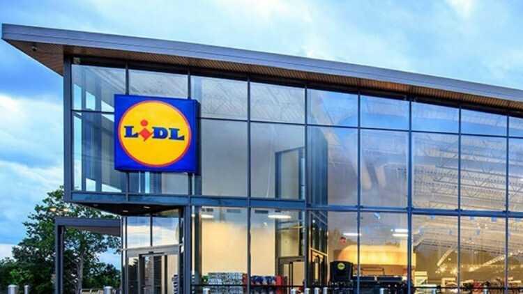 Пакувальник на склад супермаркету Lidl в Болгарії (Плевен)