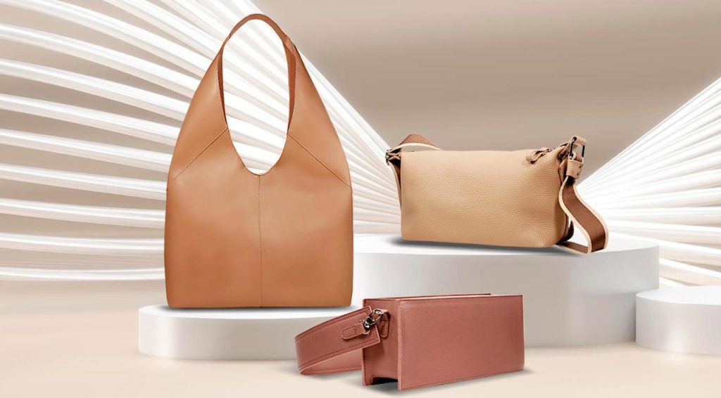 Пакувальник сумок на склад